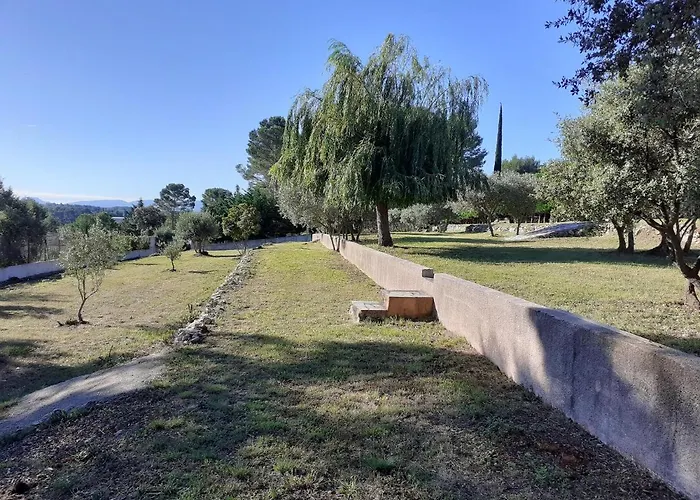 La Bastide Des Selves